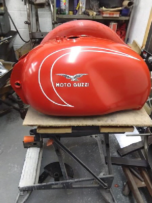 moto guzzi tank